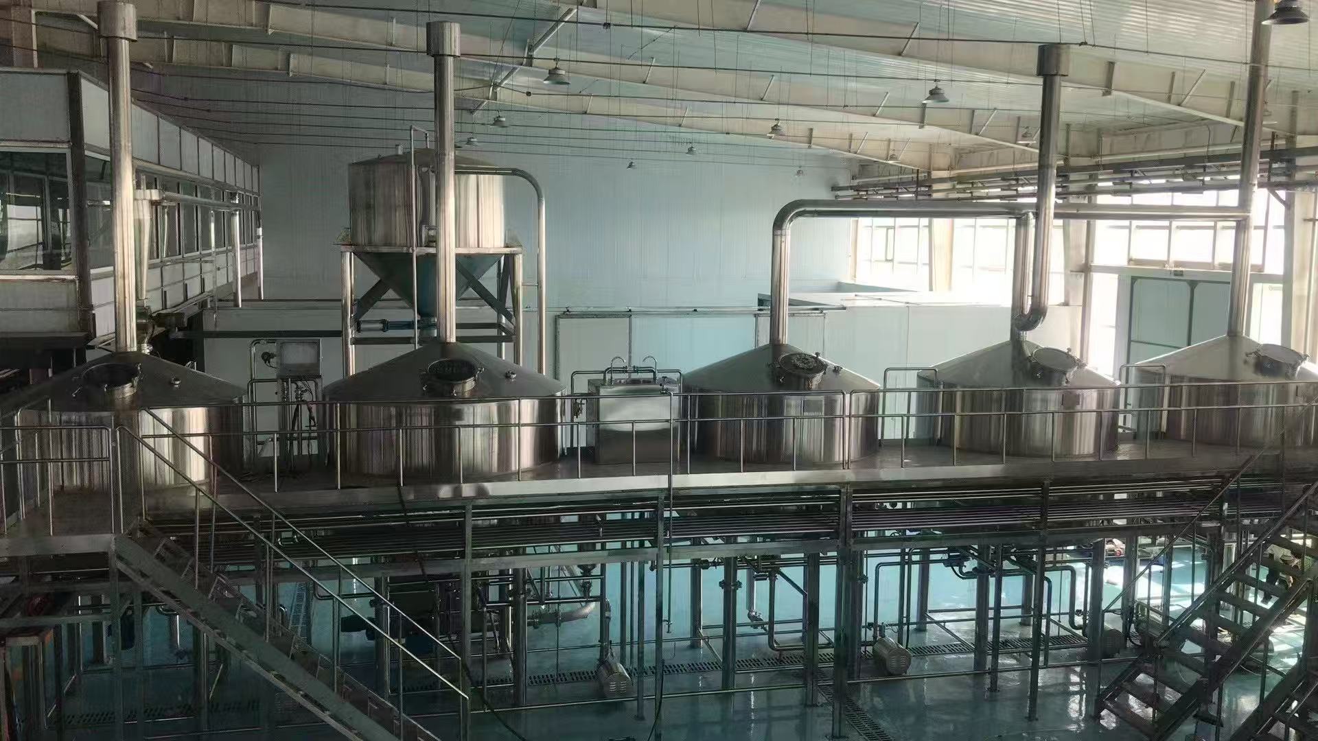 伊吾精酿啤酒设备厂—精酿啤酒设备主要生产工艺与核心技术
